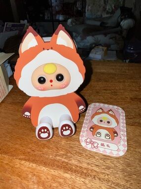 Baby Three Phone Stand - Fox